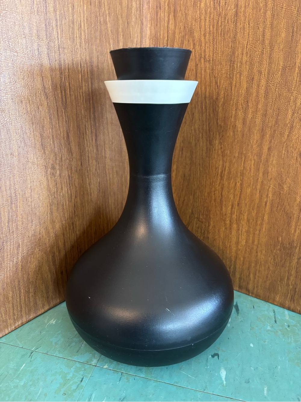 Vintage Geni carafe space age atomic black plastic beverage insulated decanter